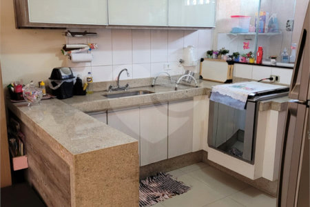 Casa à venda com 3 quartos, sendo 1 suíte,  no condomínio Reserva Balli, Sorocaba - SP