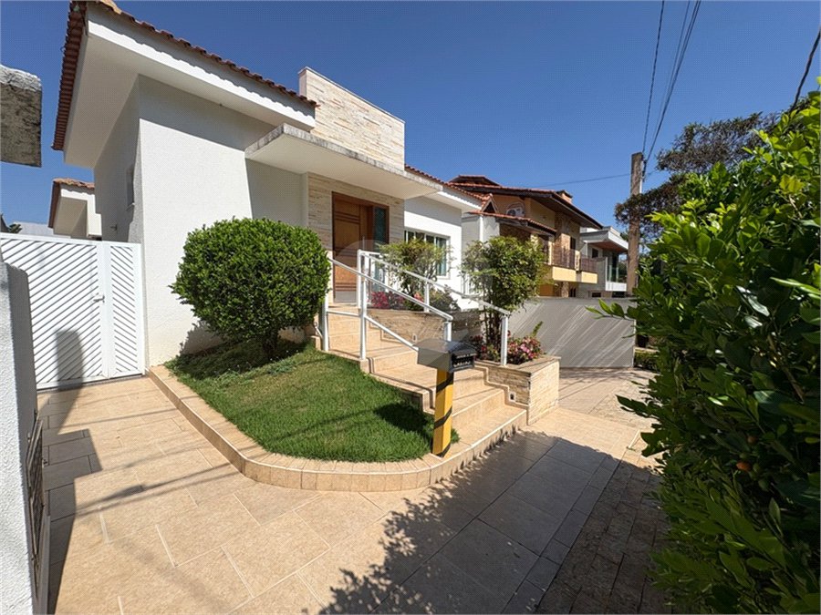 Casa à venda com 3 suítes no condomínio Lago da Boa Vista, Sorocaba - SP