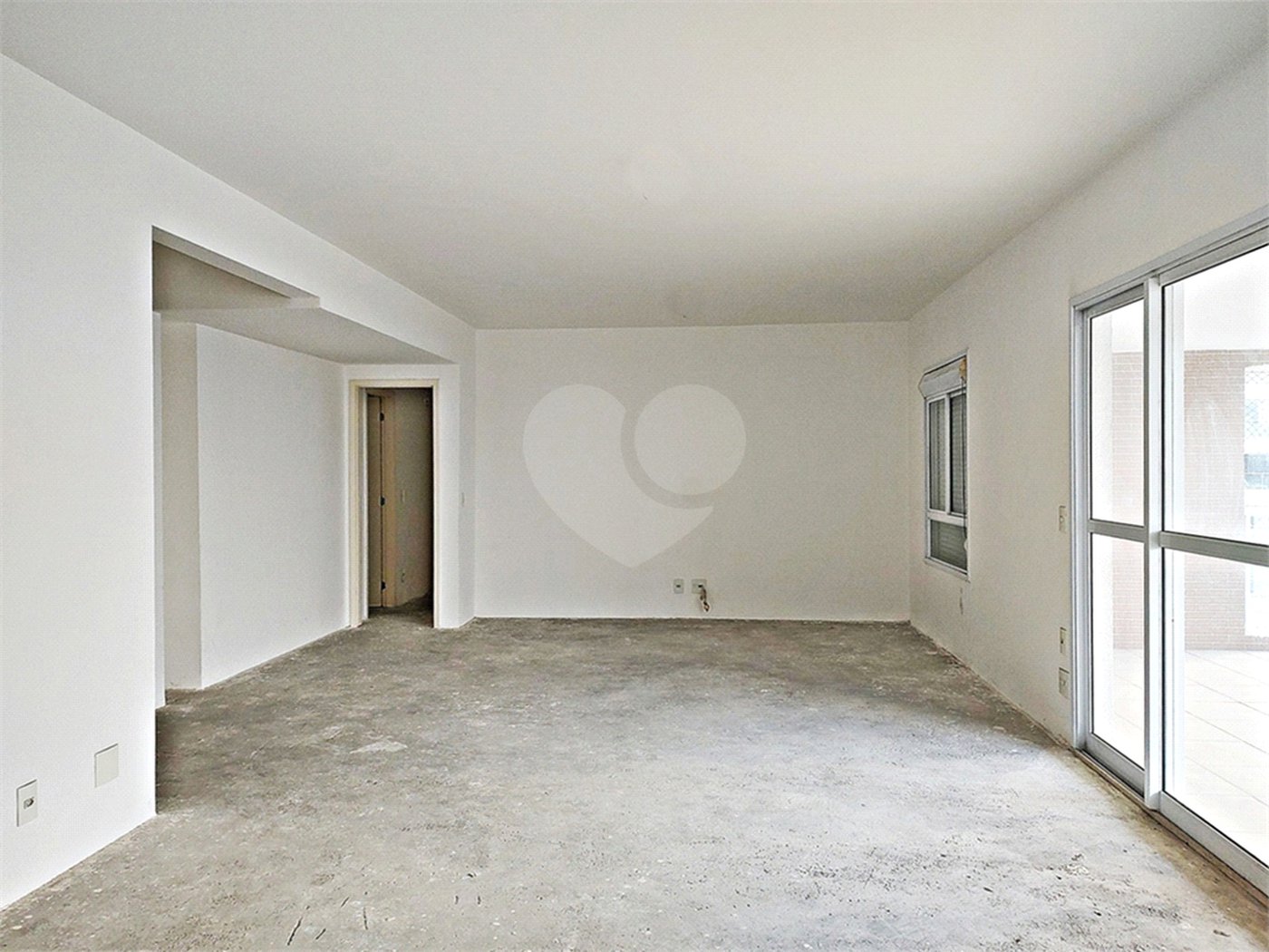Apartamento à venda com 3 suítes em Santa Teresinha, São Paulo, SP