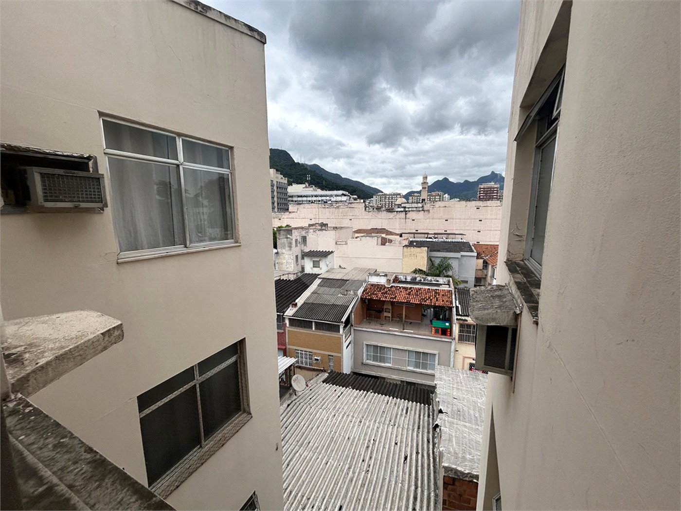 Apartamento à venda com 1 suíte em Rio Comprido, Rio de Janeiro, RJ
