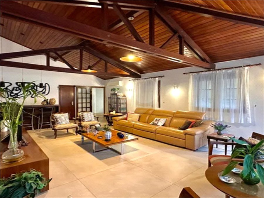 Casa de Vila à venda com 4 quartos, sendo 2 suítes,  em Botafogo, Rio de Janeiro, RJ