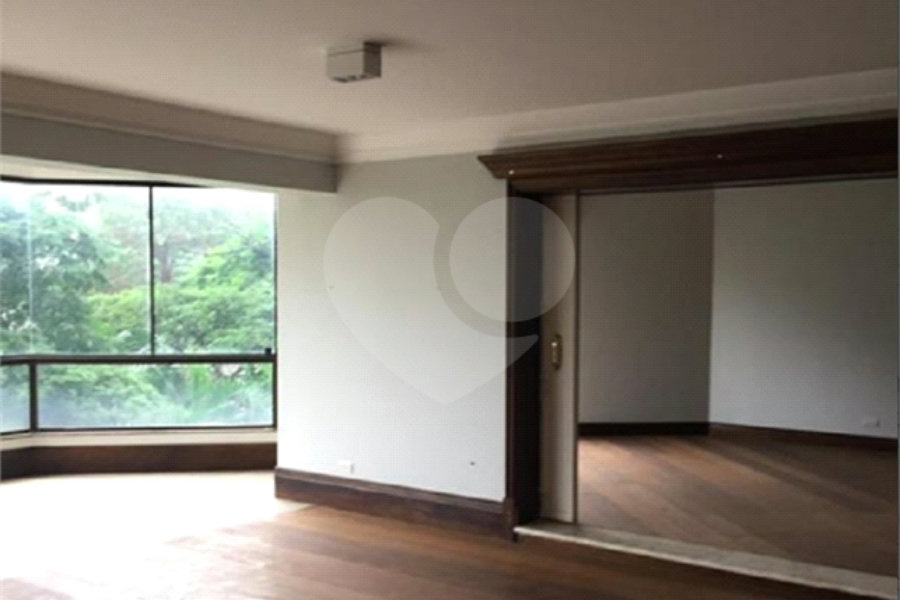 Apartamento à venda com 4 suítes em Vila Andrade, São Paulo, SP