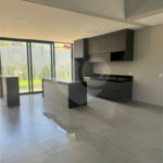 Casa à venda ou para alugar com 4 quartos, sendo 3 suítes,  no condomínio Residencial Milano, Indaiatuba - SP
