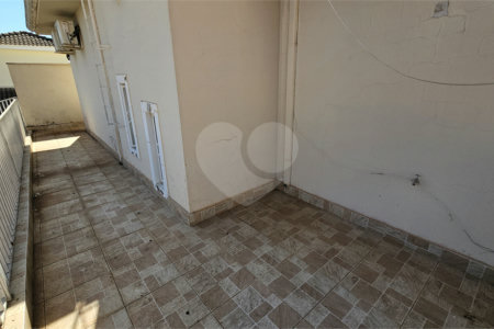 Sobrado à venda com 3 quartos, sendo 2 suítes, em Jardim Rossignatti, Indaiatuba, SP