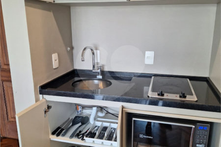 Apartamento à venda com 1 quarto em Pinheiros, São Paulo, SP