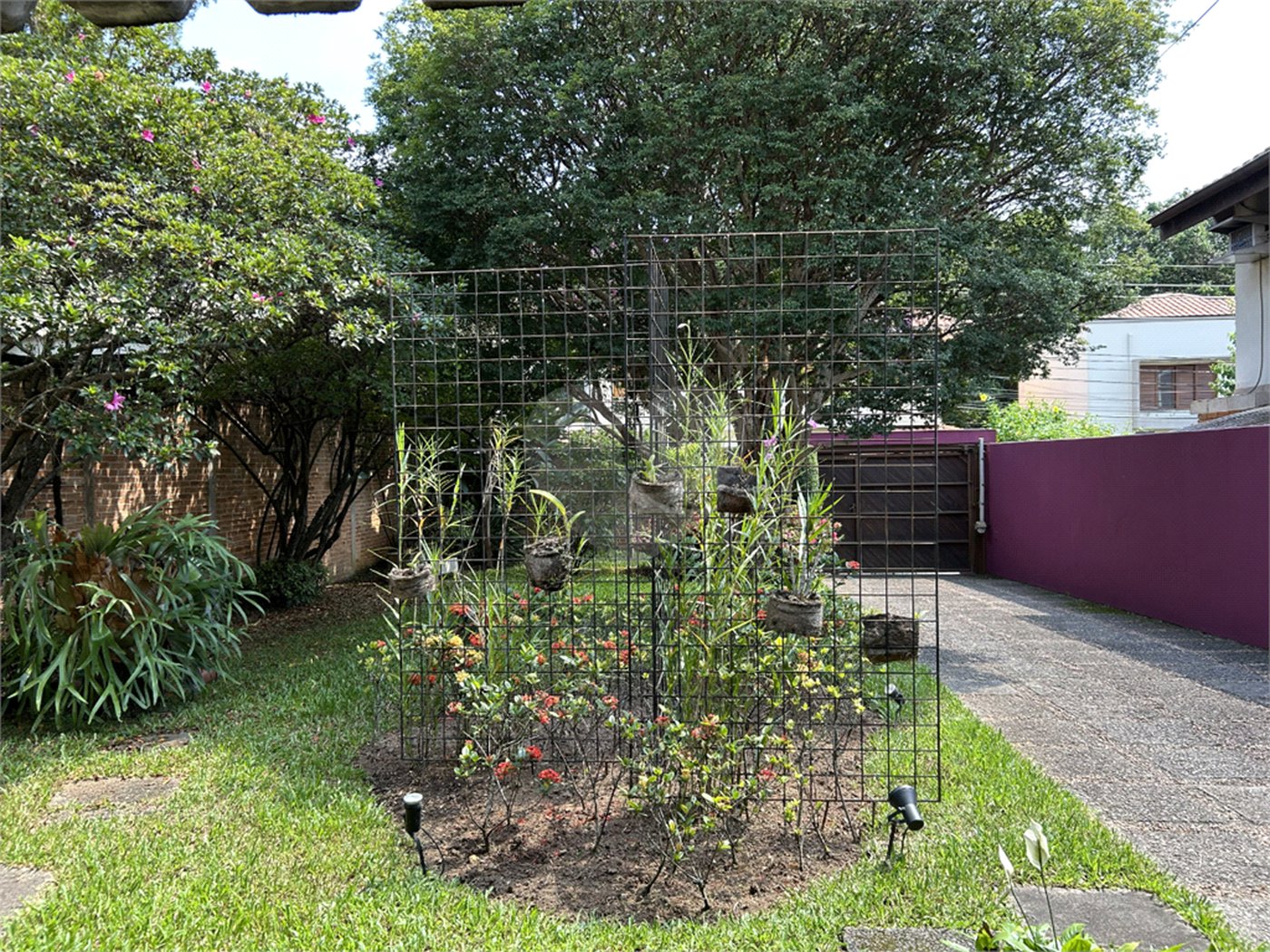 Casa de Vila à venda com 3 quartos, sendo 1 suíte, em Granja Julieta, São Paulo, SP