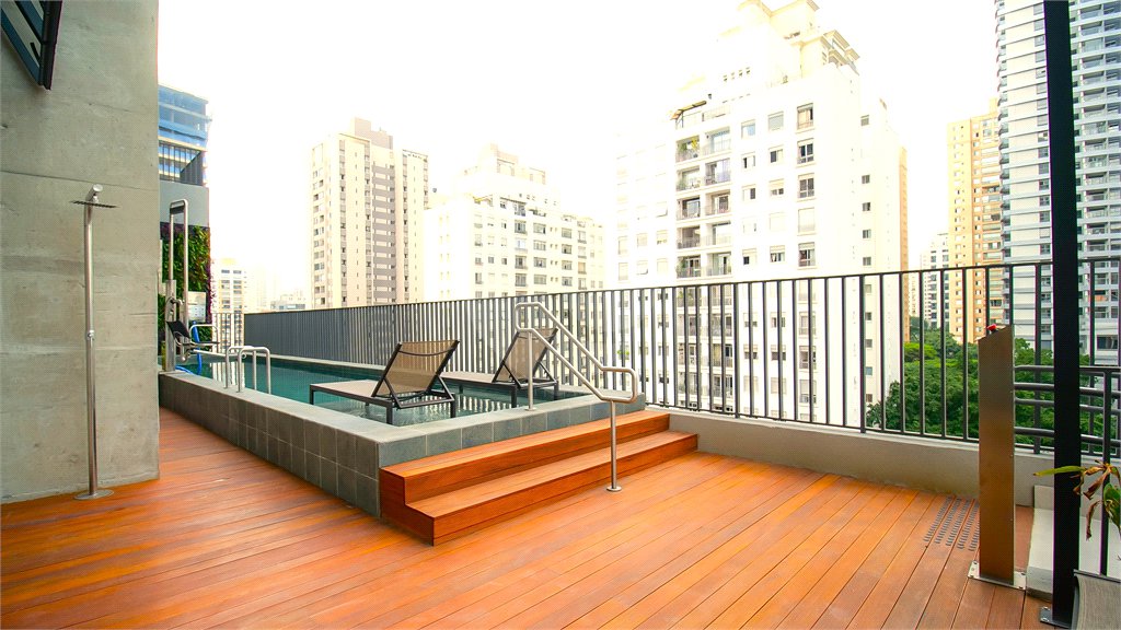 Apartamento à venda com 4 suítes em Jardim das Acácias, São Paulo, SP