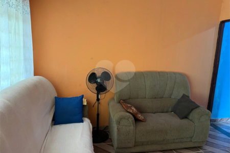 Chácara à venda com 2 quartos em Conceição, Itapetininga, SP