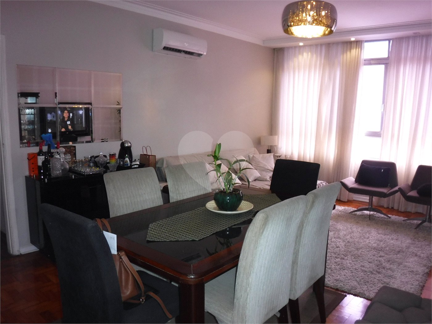 Apartamento à venda com 2 quartos, sendo 1 suíte, em Boqueirão, Santos, SP