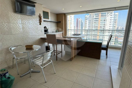 Apartamento para alugar com 4 quartos, sendo 3 suítes,  em Vila Gomes Cardim, São Paulo, SP