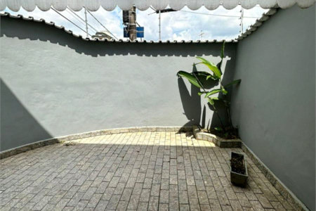 Casa à venda com 4 quartos, sendo 1 suíte, em Vila Oliveira, Mogi das Cruzes, SP