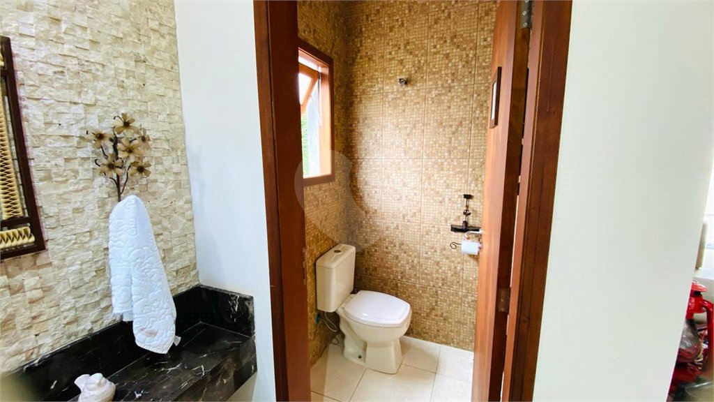 Casa à venda com 3 suítes em Dos Finco, São Bernardo do Campo, SP