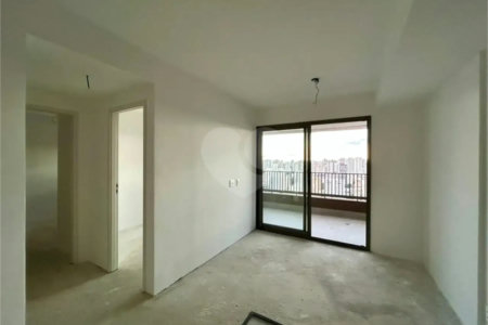 Loja à venda com 2 quartos, sendo 1 suíte, em Vila Pompéia, São Paulo, SP