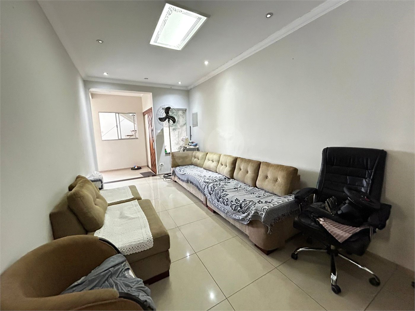 Casa à venda com 4 quartos, sendo 2 suítes, em Vila Buenos Aires, São Paulo, SP