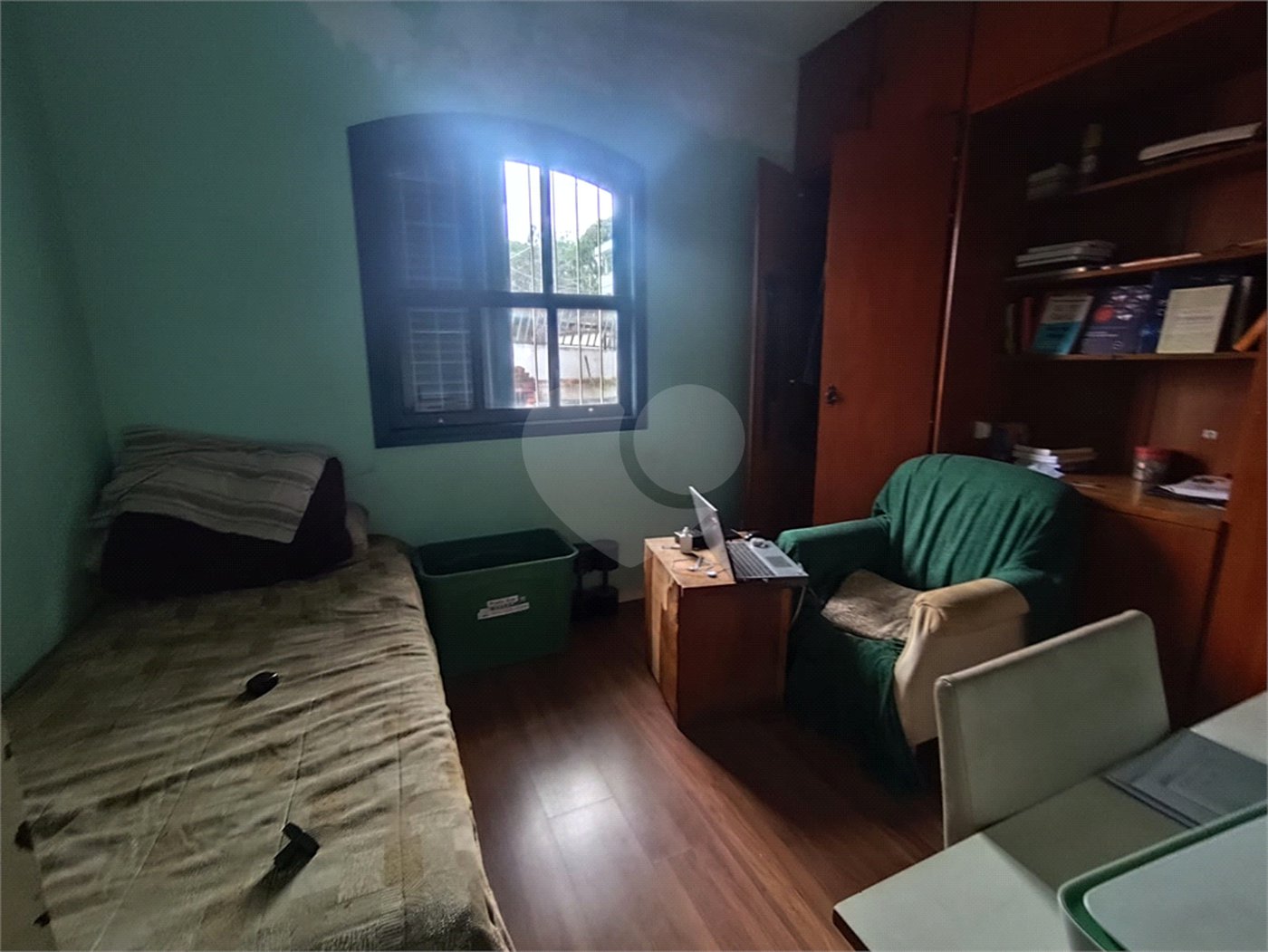 Sobrado à venda com 4 quartos, sendo 2 suítes,  em Tremembé, São Paulo, SP