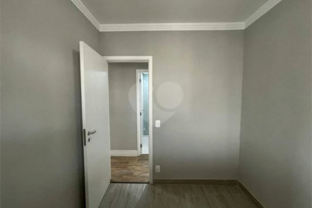 Apartamento à venda com 3 quartos, sendo 1 suíte,  em Vila Gomes Cardim, São Paulo, SP