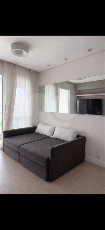 Apartamento para alugar com 1 suíte em Vila Mogilar, Mogi das Cruzes, SP