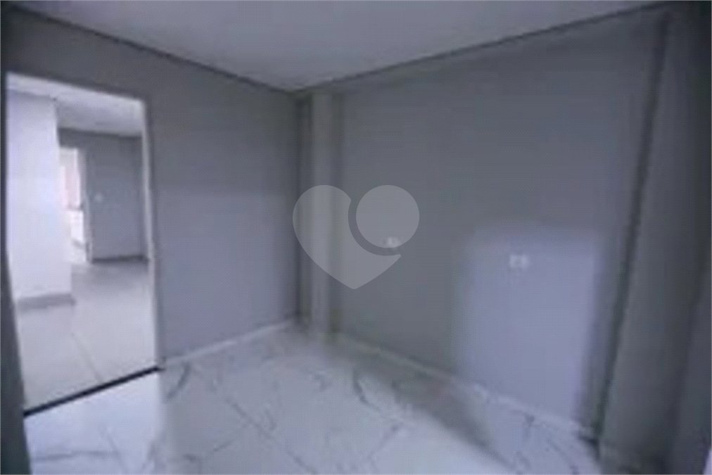 Casa à venda com 3 suítes em Jardim Santo Elias, São Paulo, SP
