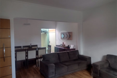 Casa térrea disponivel para venda no Jardim Bandeirantes