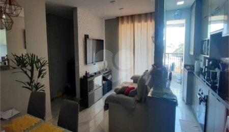 Apartamento à venda com 3 quartos, sendo 1 suíte,  em Vila Guilherme, São Paulo, SP