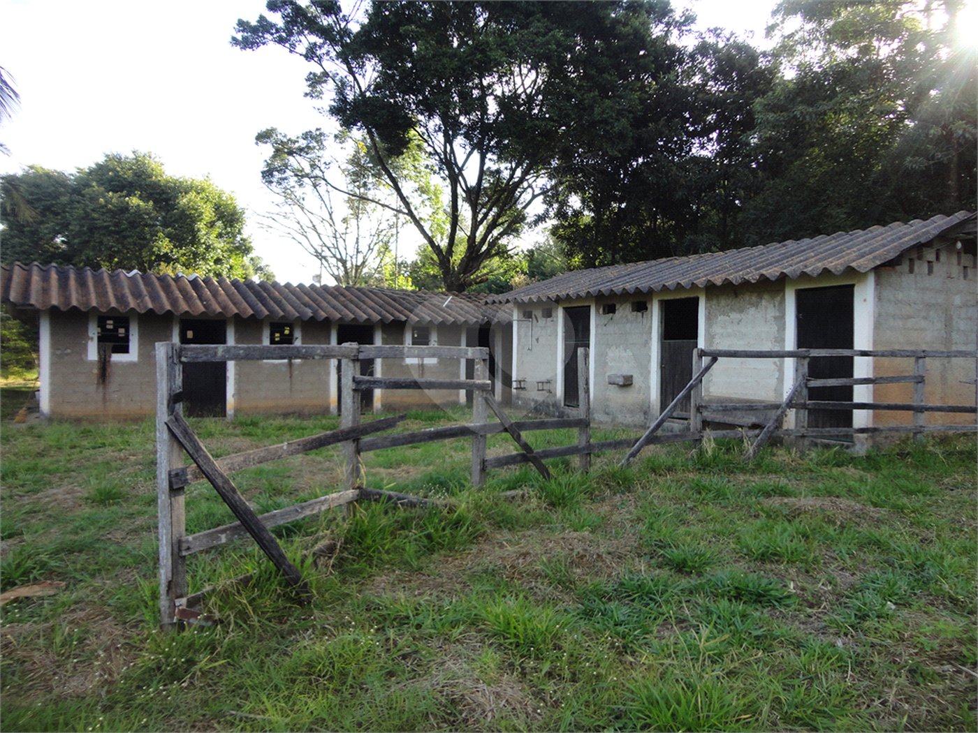 Chácara à venda com 4 suítes em Monte Alegre, Vinhedo, SP