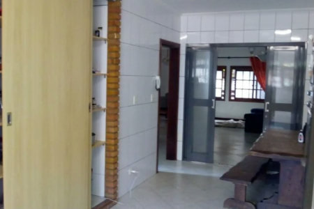 Sobrado à venda com 5 quartos, sendo 1 suíte, em Lapa de Baixo, São Paulo, SP