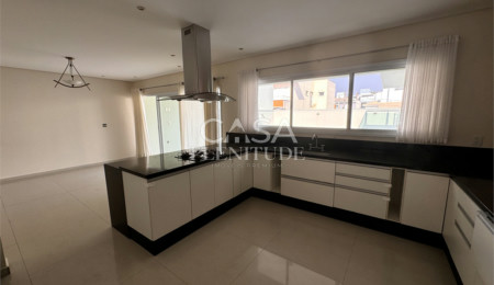 Casa em condomínio à venda com 3 suítes em Vila Haro, Sorocaba, SP