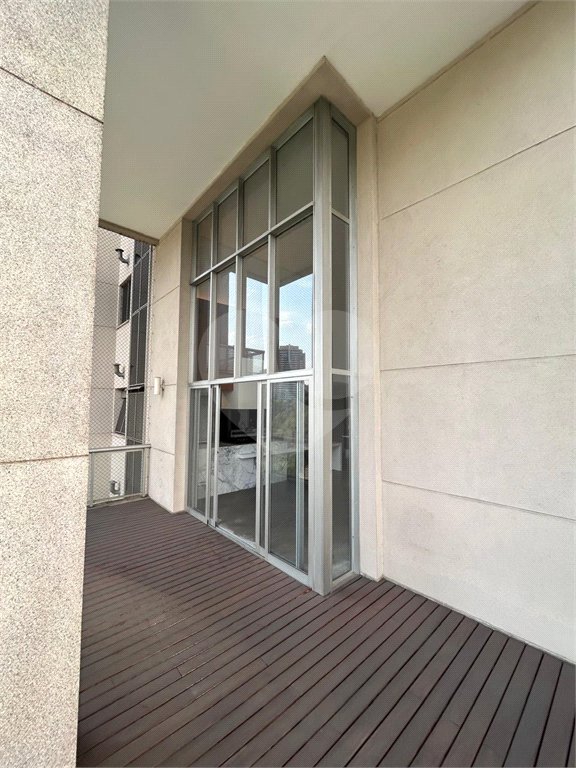 Apartamento à venda com 2 suítes em Parque do Morumbi, São Paulo, SP