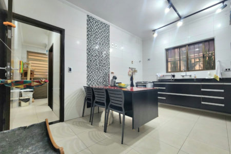 Casa com 3 dormitórios à venda, 159 m² por R$ 1.649.000,00 - Embaré - Santos/SP