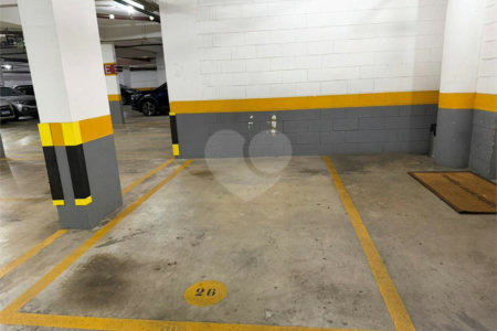 Apartamento à venda com 3 quartos, sendo 1 suíte,  em Vila Regente Feijó, São Paulo, SP