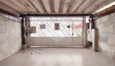 Sobrado à venda com 2 quartos em Parque Vitória, São Paulo, SP