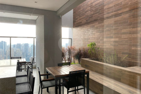 Apartamento à venda com 2 suítes em Perdizes, São Paulo, SP