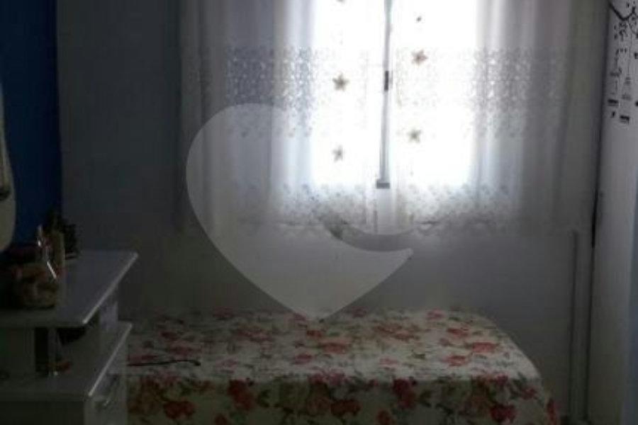 Casa à venda com 6 quartos, sendo 1 suíte,  em Itaquera, São Paulo, SP