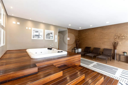 Apartamento à venda com 2 suítes em Barra Funda, São Paulo, SP