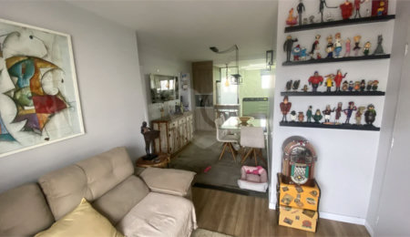 Apartamento à venda com 2 quartos, sendo 1 suíte,  em Campo Belo, São Paulo, SP