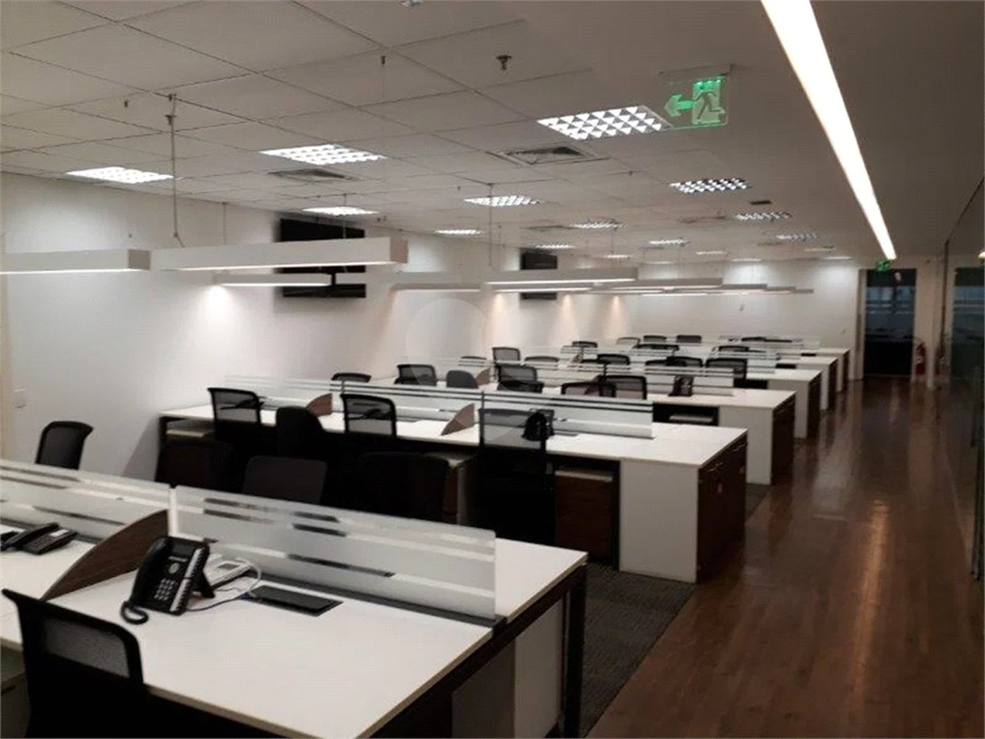 Laje corporativa, layout inteligente e versátil, pronto para uso, locação Brooklin