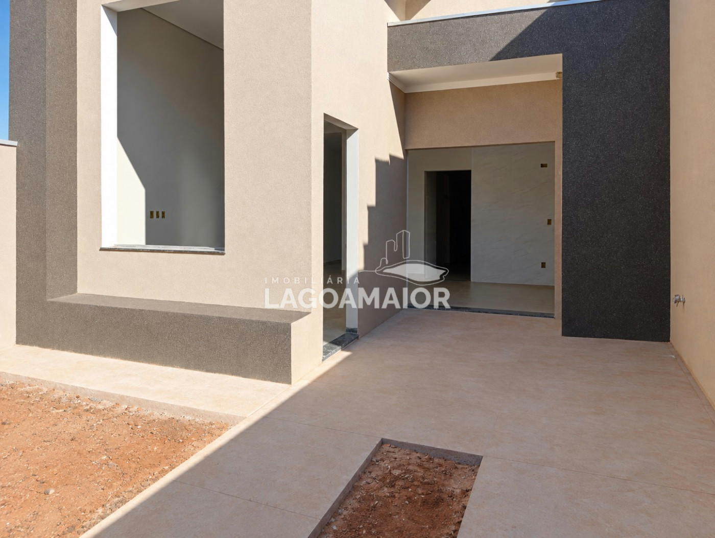 Casa à venda com 3 quartos, sendo 1 suíte, em Bela Vista da Lagoa, Três Lagoas - MS