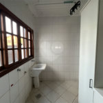 CASA COM 3 QUARTOS NO CONDOMÍNIO GRAND VILLE