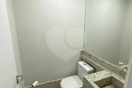 Apartamento à Venda no Edifício Victoria Park