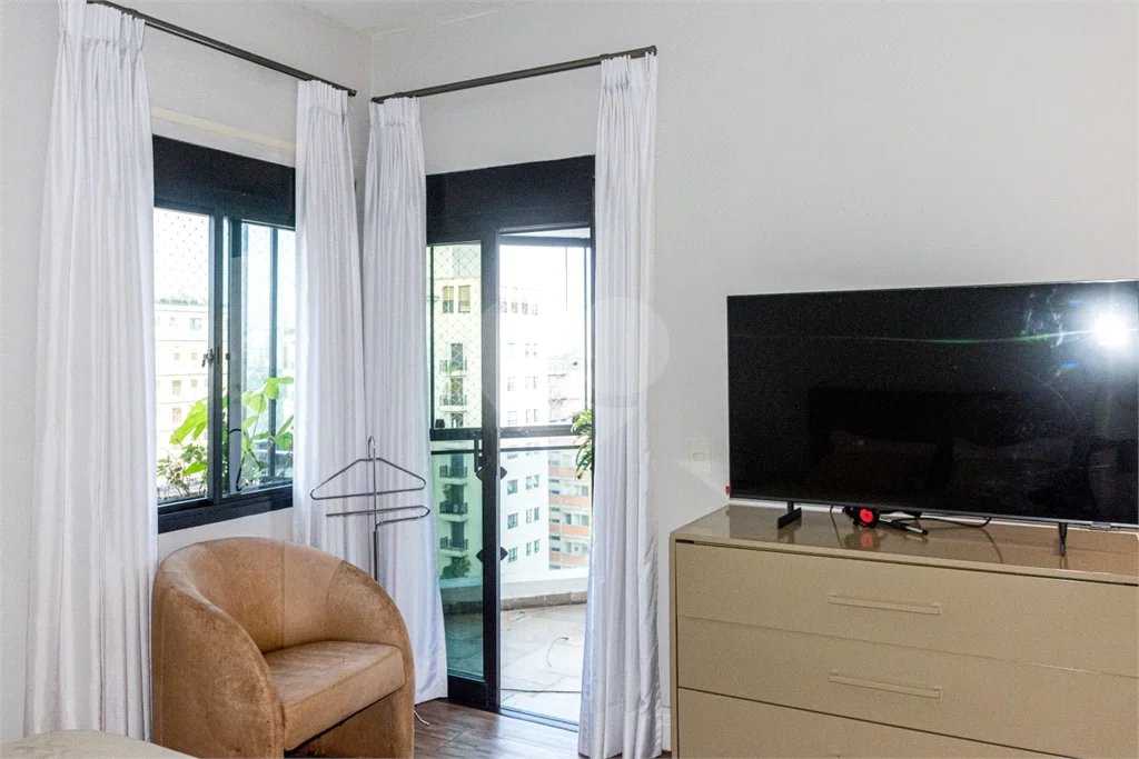 VILA NOVA CONCEIÇÃO - 216 M² - 4 VAGAS