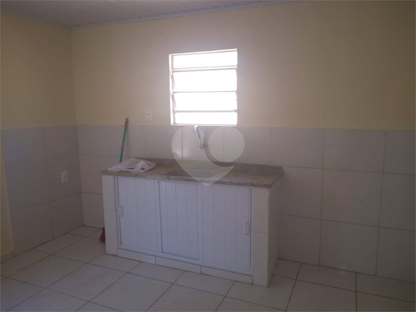 Casa á venda no Jardim são Batista.