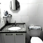 Apartamento à venda com 38m² e 1 dormitório, localizado no bairro Jardim Flor da Montanha.