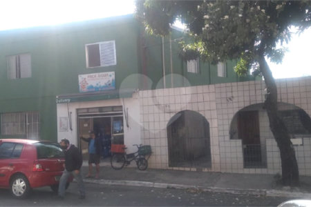 Terreno à venda de 251m² na Chácara Inglesa