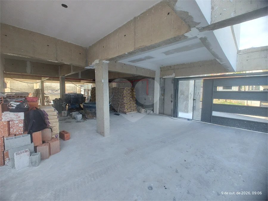 Apartamento 2 dormitórios com 1 vaga de garagem, excelente localização, programa MCMV, pagto parcelado