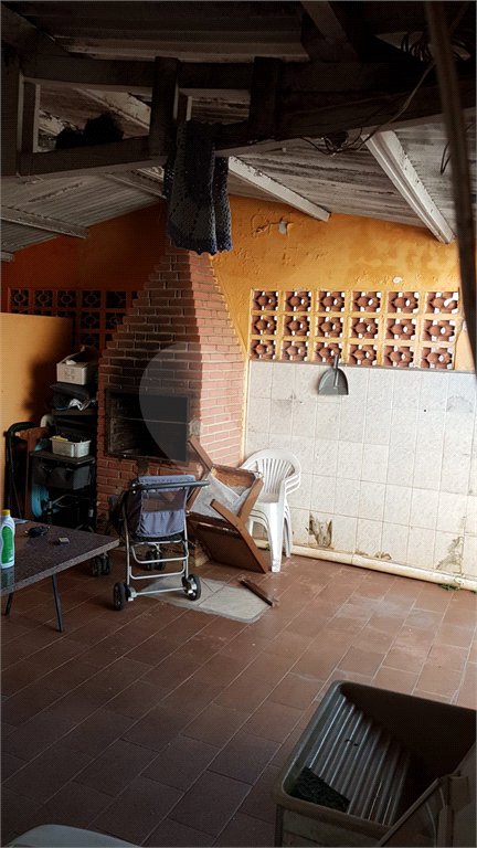 Casa térrea para venda.