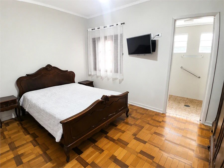 Sobrado à venda com 4 quartos, sendo 2 suítes, em Butantã, São Paulo, SP