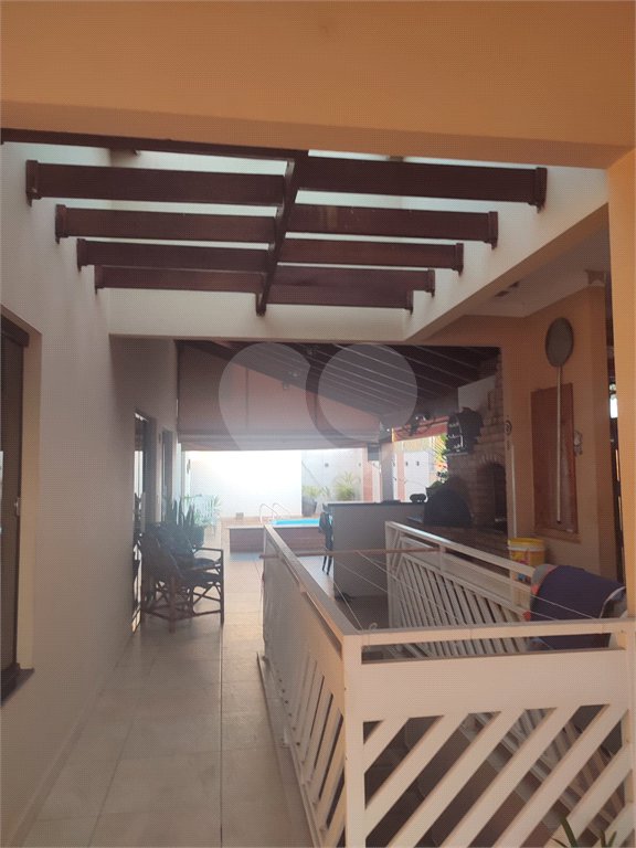 Casa a venda em excelente estado de conservação,