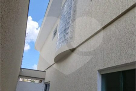 Lindo Sobrado a venda, na região da Cursino