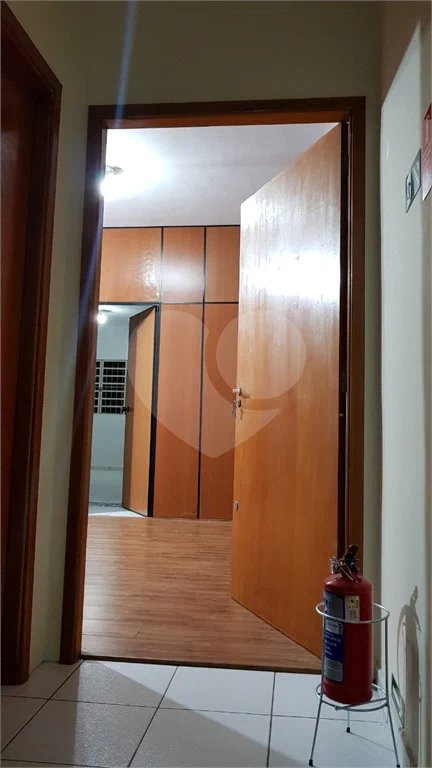 sala comercial_Jardim Bom Principio- Indaiatuba-SP. AU 60m2 valor locacao R$880,00 mais valor iptu.