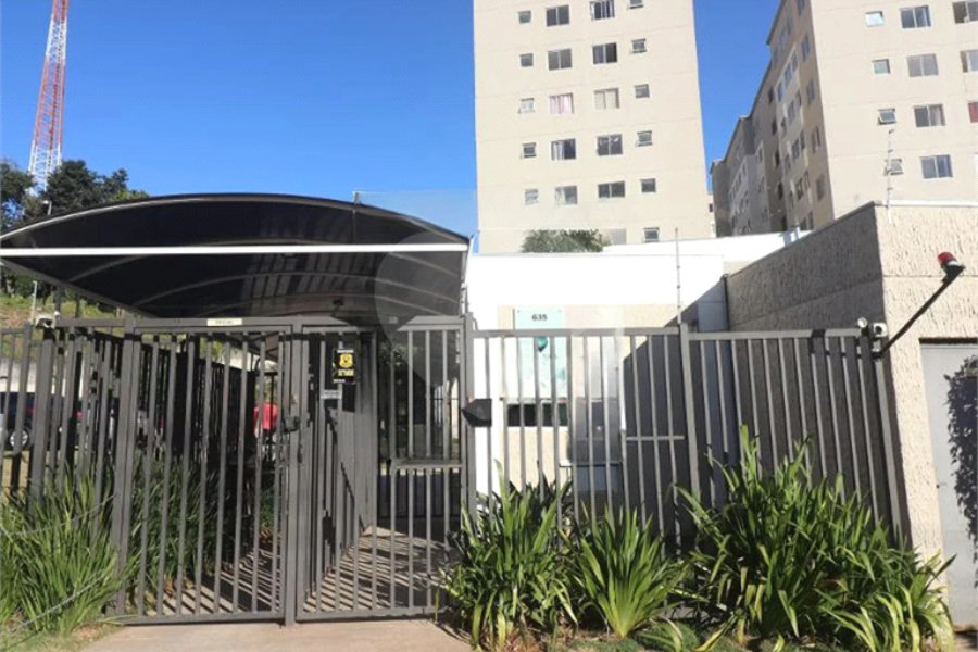 Apartamento a venda no Jaraguá.